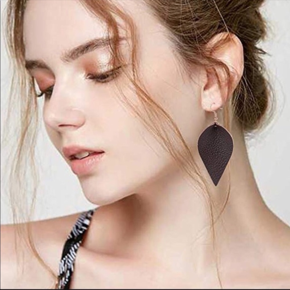 Red Drop Leather Earrings - Picture 2 of 4
